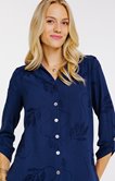Chemise unie brodée
