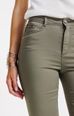 Pantalon 7/8 coupe droite