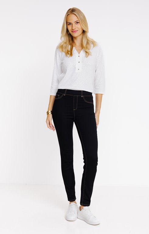 Tregging jean noir coupe slim
