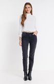 Jean gris coupe slim avec ceinture