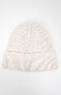 Bonnet avec fils métalliques