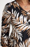 Tee-shirt col V avec pipping 