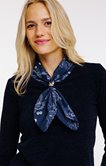 Pull 2-en-1 effet bandana au col