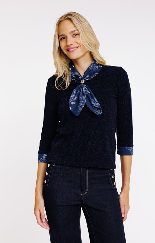 Pull 2-en-1 effet bandana au col