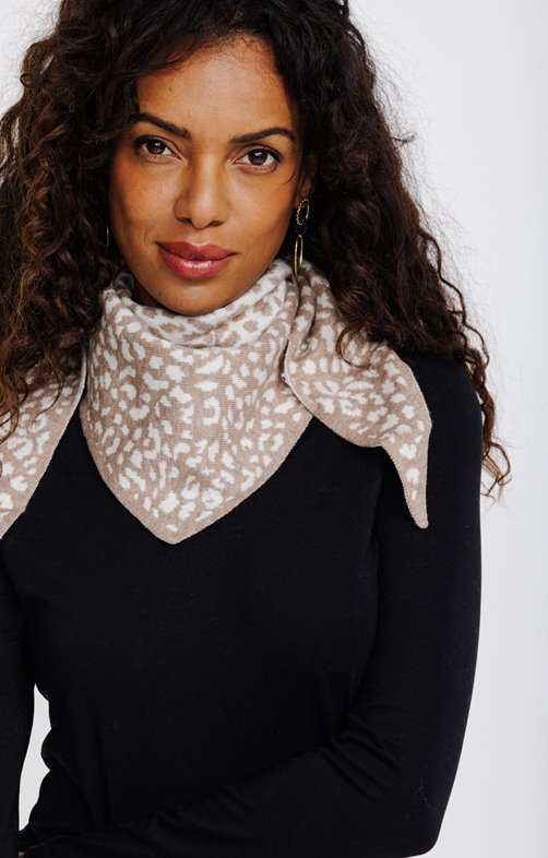 Foulard chaud triangle léopard