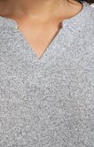 TEE-SHIRT A BRODERIES, COL MAO 