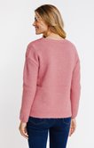 Pull torsades sur le devant