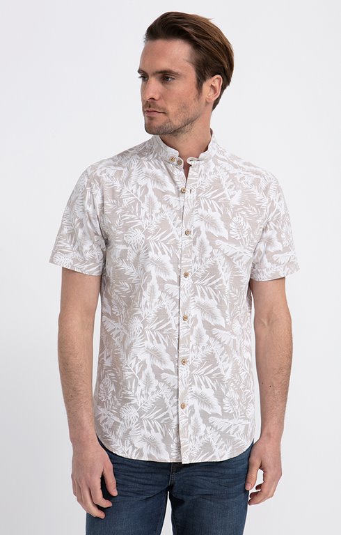 Chemise regular à motif tropical