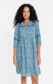Robe courte col tunisien manches courtes