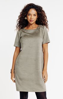 Robe en suédine