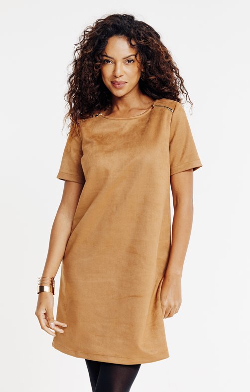 Robe en suédine