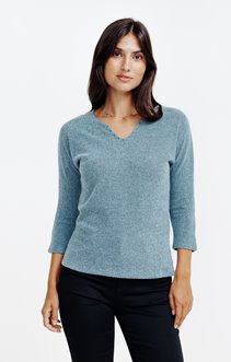 Pull avec pins