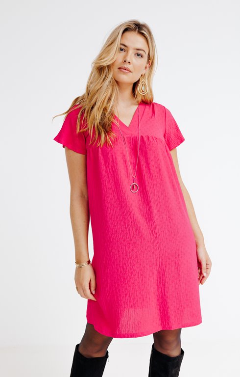 Robe évasée avec collier 