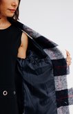 Manteau long à carreaux