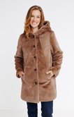 Manteau en fausse fourrure 