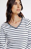 Tee-shirt manches 3/4 col V à rayures