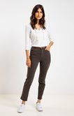 Pantalon 7/8 avec détails clous 
