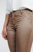 Pantalon 7/8 en coton stretch enduit