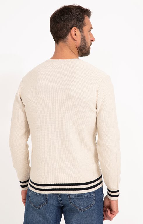 Tee-shirt uni col rond - 10,00€ - Armand Thiery